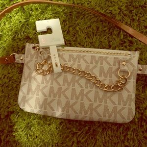 Michael kors New belt bag fanny pack